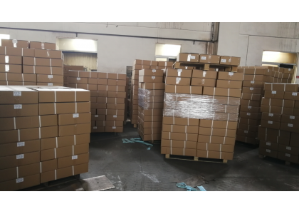 300 SETS BENCH SCALE TO CANADA